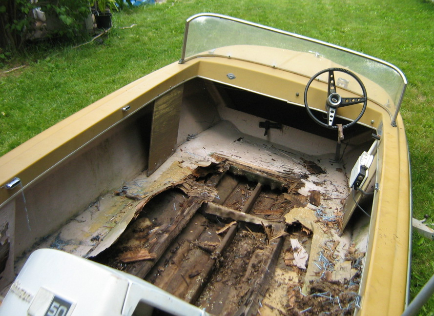 Restoring an old Glastron boat Page: 1 - iboats Boating ...
